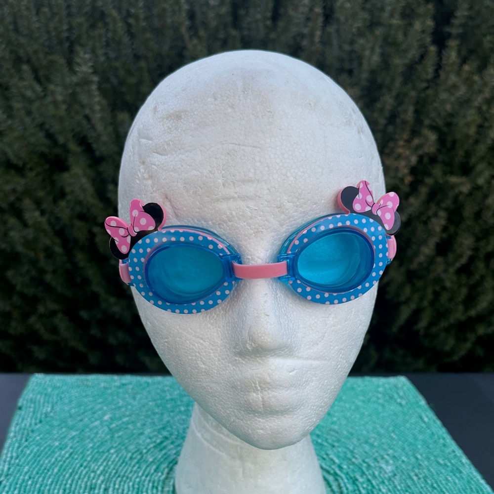 SwimWays Disney Minnie Mouse Swim Kids (age 3 & up) Goggles-brand new/never used